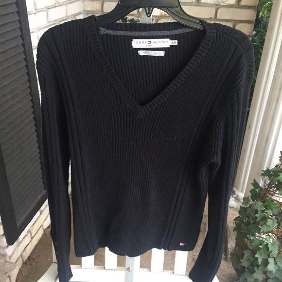 Tommy Hilfiger Sweaters - Tommy Hilfiger black sweater